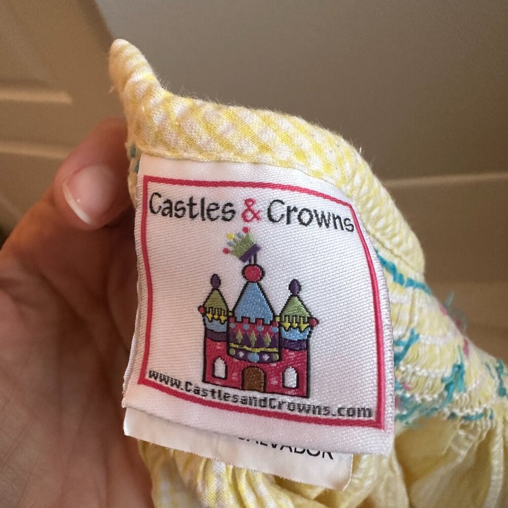 Castle and Crowns smocked dress with dragonflies, yellow and size 12 months - Picture 5 of 5